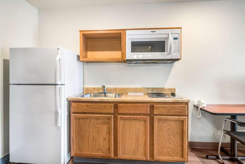 Extended Stay America Select Suites - Cleveland - Avon 客房 照片